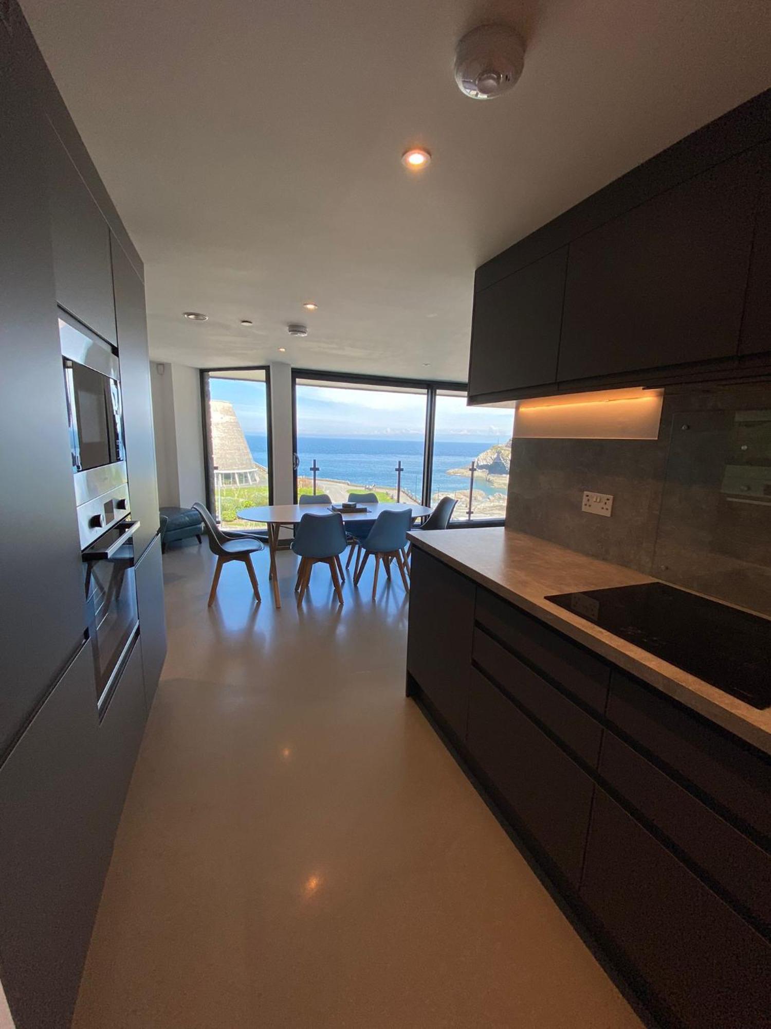 4 The View Apartments Ilfracombe - Seafront, Parking, Lift, Ev Exterior photo